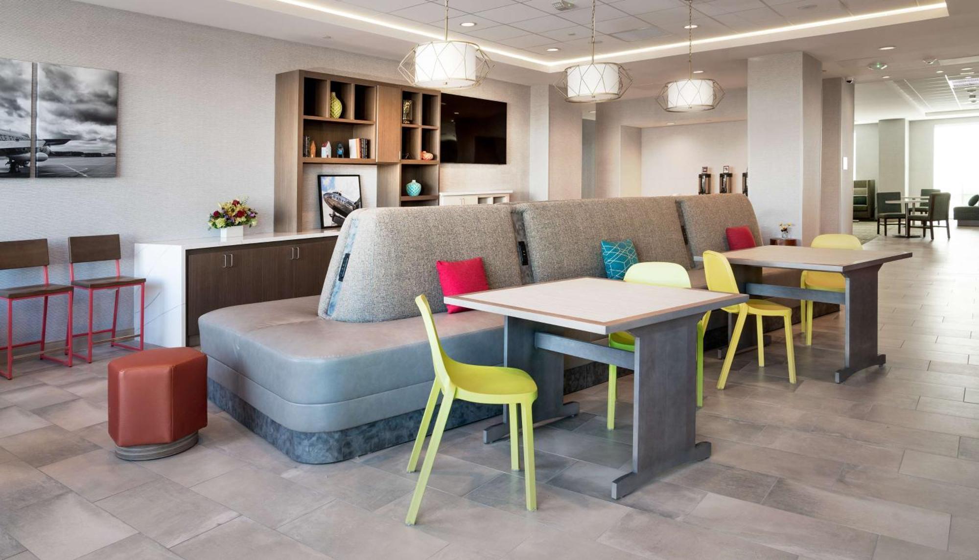 Home2 Suites By Hilton Riverside March Air Force Base, Ca Eksteriør bilde
